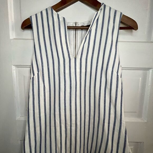 BCBGMaxAzria Blue & White Vertical Striped Sleeveless Dress w/ Exposed Zipper - Picture 4 of 13